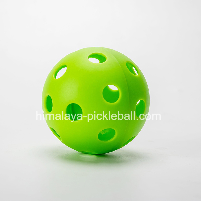 26 agujeros pickleball